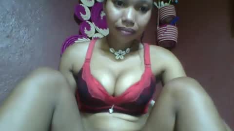Snapshot of loveinlife750427 chatting on 01/30/25, 04:37 loveinlife750427 online show from 01/30/25, 04:37
