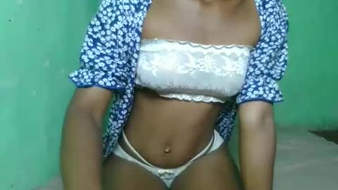 lovelaspice online show from 04/15/26, 05:31