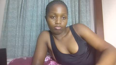 Snapshot of lovelbrownie chatting on 10/03/25, 07:44 lovelbrownie online show from 10/03/25, 07:44