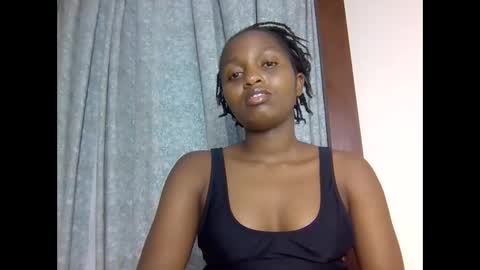 Snapshot of lovelbrownie chatting on 10/16/25, 09:38 lovelbrownie online show from 10/16/25, 09:38