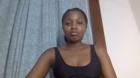 Snapshot of lovelbrownie chatting on 11/16/25, 09:42 lovelbrownie online show from 11/16/25, 09:42