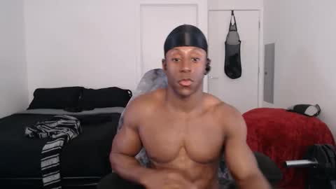 loveleexd21 online show from 11/30/25, 04:44