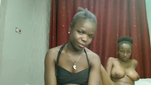Snapshot of lovelent_shaz chatting on 02/14/26, 05:10 Shaz online show from 02/14/26, 05:10