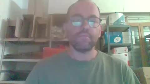 Snapshot of lovelick007 chatting on 10/06/25, 08:23 lovelick007 online show from 10/06/25, 08:23