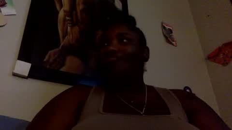 Snapshot of loveliz400 chatting on 05/19/26, 03:57 Liccemlowliz online show from 05/19/26, 03:57