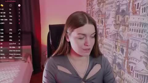 Laura online show from 02/11/25, 11:21