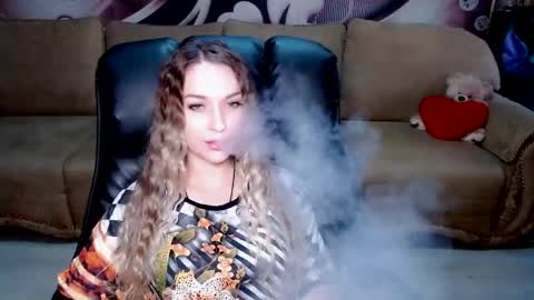 private open online show from 04/23/26, 01:46