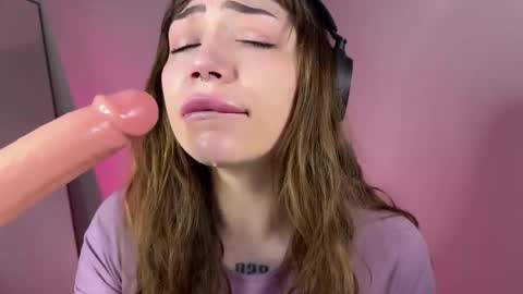 Elsa online show from 03/09/25, 04:27