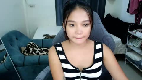 Snapshot of lovely_081 chatting on 06/23/26, 03:54 LOVELY online show from 06/23/26, 03:54