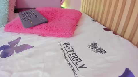 Kissy online show from 04/18/26, 07:07