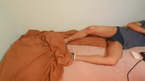 Snapshot of lovely__person chatting on 01/08/25, 09:34 Lovely Person online show from 01/08/25, 09:34