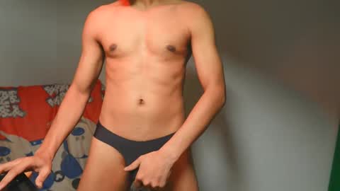 Snapshot of lovely__person chatting on 01/15/25, 08:26 Lovely Person online show from 01/15/25, 08:26