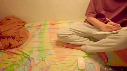 Lovely Person online show from 02/10/26, 04:00