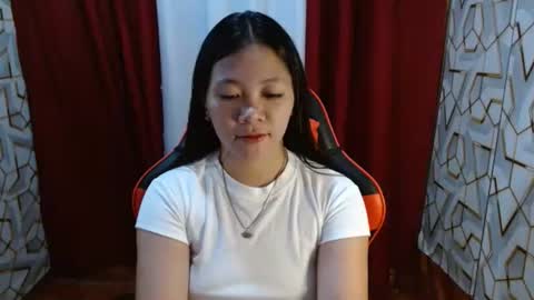 Angel online show from 11/23/25, 02:22