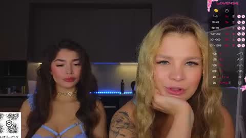 Snapshot of lovely_babyy chatting on 07/17/26, 03:02 Jenny online show from 07/17/26, 03:02