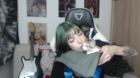 Cassie online show from 01/09/25, 02:22