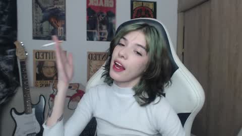 Cassie online show from 01/27/25, 10:38