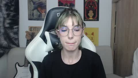 Cassie online show from 01/29/25, 01:05