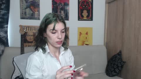 Cassie online show from 02/01/25, 08:05