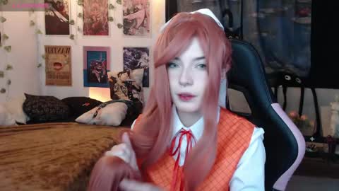 Snapshot of lovely_cass chatting on 05/05/26, 02:52 Cassie online show from 05/05/26, 02:52