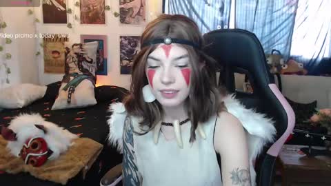 Snapshot of lovely_cass chatting on 05/10/26, 03:50 Cassie online show from 05/10/26, 03:50