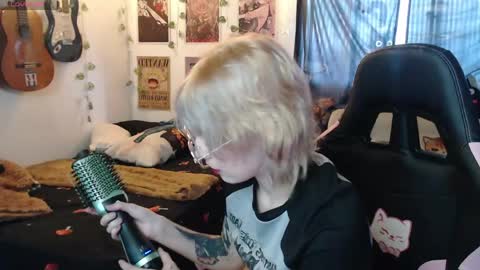 Snapshot of lovely_cass chatting on 05/15/26, 07:54 Cassie online show from 05/15/26, 07:54