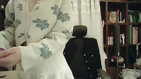 DANA KIM online show from 01/18/25, 07:58