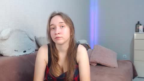 Lovely Hayley online show from 09/23/25, 08:56