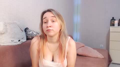 Lovely Hayley online show from 11/25/25, 10:54