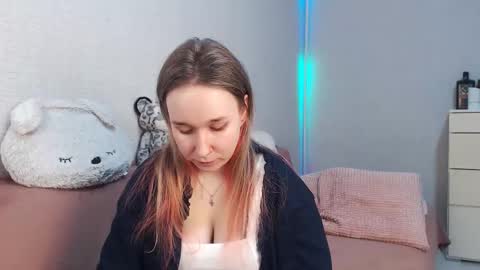 Lovely Hayley online show from 02/12/26, 09:21