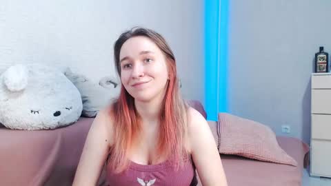 Lovely Hayley online show from 04/16/26, 09:50