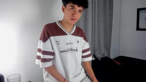 Salo online show from 04/21/26, 11:05