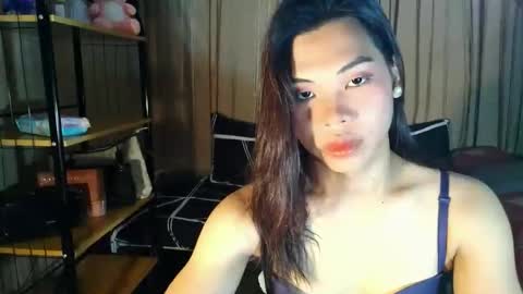 lovely_krizzy online show from 02/11/26, 01:32