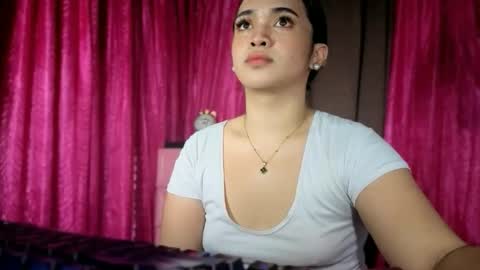 LOVE online show from 12/14/25, 09:47