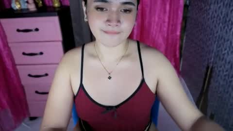 LOVE online show from 12/18/25, 01:33