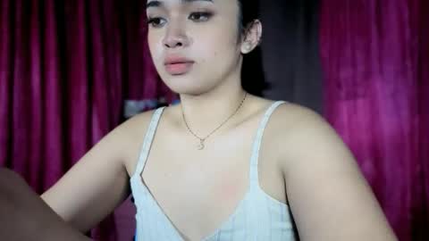 Snapshot of lovely_kurtny04 chatting on 05/04/26, 10:17 LOVE online show from 05/04/26, 10:17