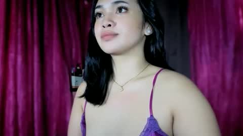Snapshot of lovely_kurtny04 chatting on 05/09/26, 04:39 LOVE online show from 05/09/26, 04:39