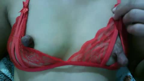Snapshot of lovely_lady79 chatting on 12/16/24, 12:37 lovely_lady79 online show from 12/16/24, 12:37