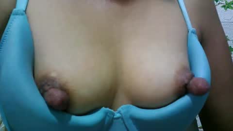 Snapshot of lovely_lady79 chatting on 01/16/25, 12:23 lovely_lady79 online show from 01/16/25, 12:23