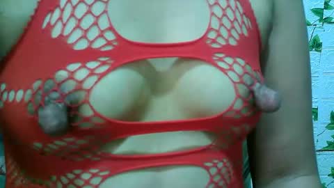 Snapshot of lovely_lady79 chatting on 01/20/25, 01:50 lovely_lady79 online show from 01/20/25, 01:50