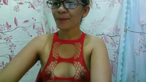 Snapshot of lovely_lady79 chatting on 02/15/25, 01:21 lovely_lady79 online show from 02/15/25, 01:21