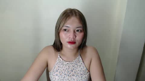 Snapshot of lovely_laura09 chatting on 01/27/25, 11:32 Lovely Laura online show from 01/27/25, 11:32