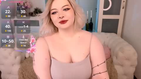 Snapshot of lovely_leilla chatting on 01/31/25, 11:03 lovely_leilla online show from 01/31/25, 11:03