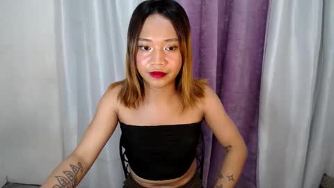 lovely_lianne online show from 10/11/25, 08:35
