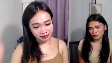 lovely_lianne online show from 04/23/26, 10:25