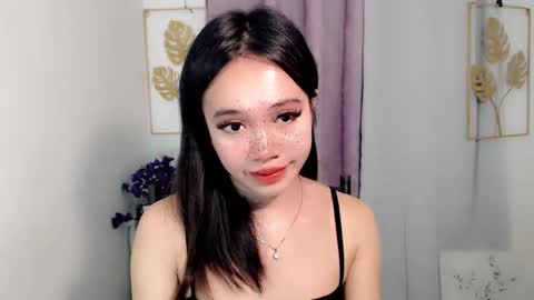 lovely_lianne online show from 04/23/26, 11:40