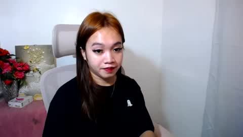 Snapshot of lovely_lianne chatting on 07/16/26, 01:33 lovely_lianne online show from 07/16/26, 01:33