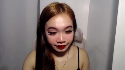 Snapshot of lovely_lianne chatting on 07/28/26, 07:37 lovely_lianne online show from 07/28/26, 07:37