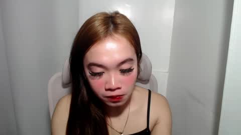 Snapshot of lovely_lianne chatting on 07/28/26, 12:48 lovely_lianne online show from 07/28/26, 12:48