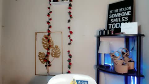 KATE online show from 04/20/26, 06:16